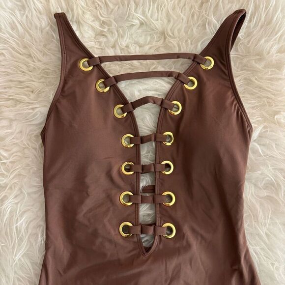 Bleu by Rod Beattie The Limited Edition Hole In One Swimsuit 4 Brown - Picture 6 of 10